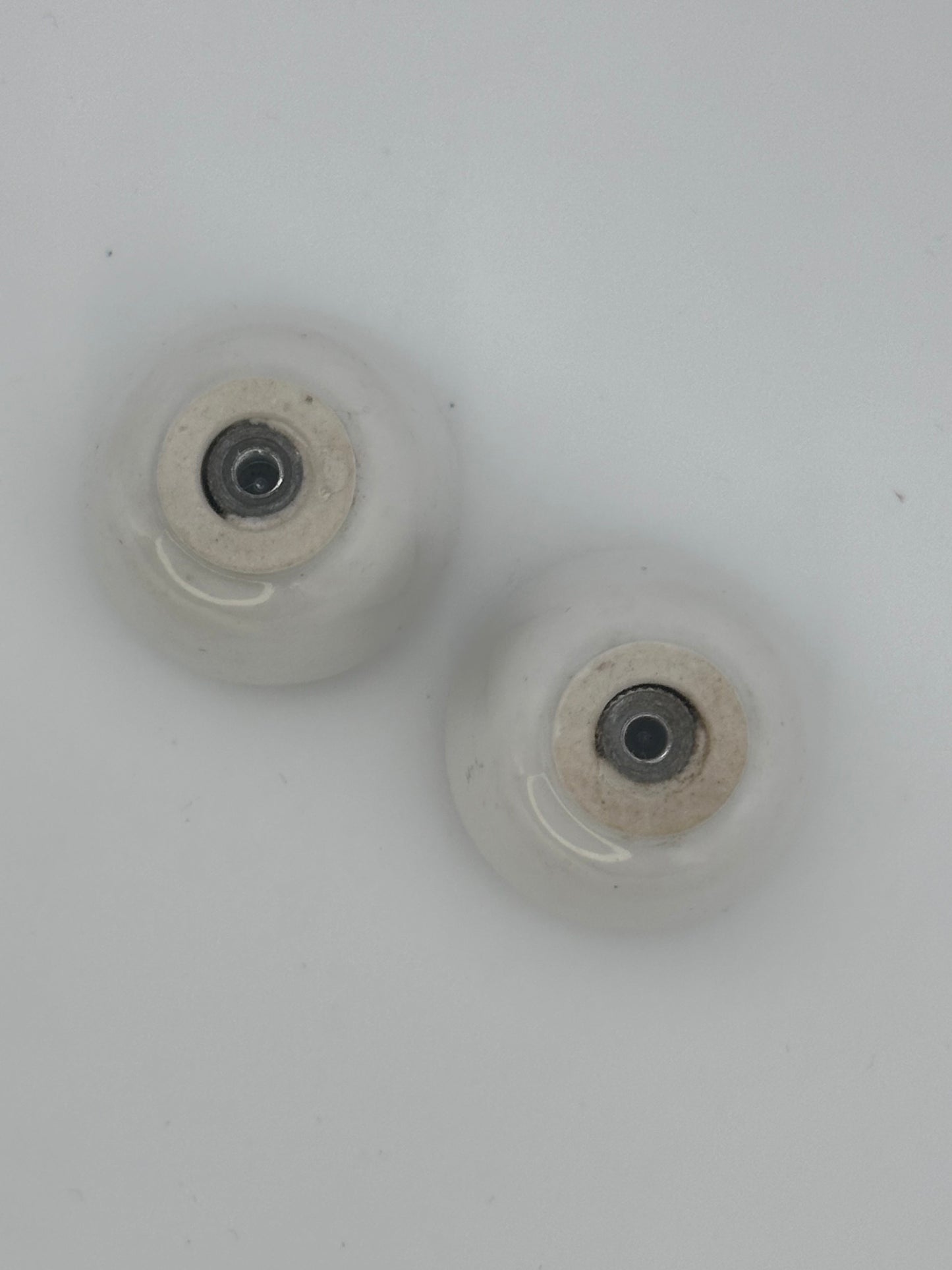 Vintage 1980's Maple Leaf Knobs, set of 2