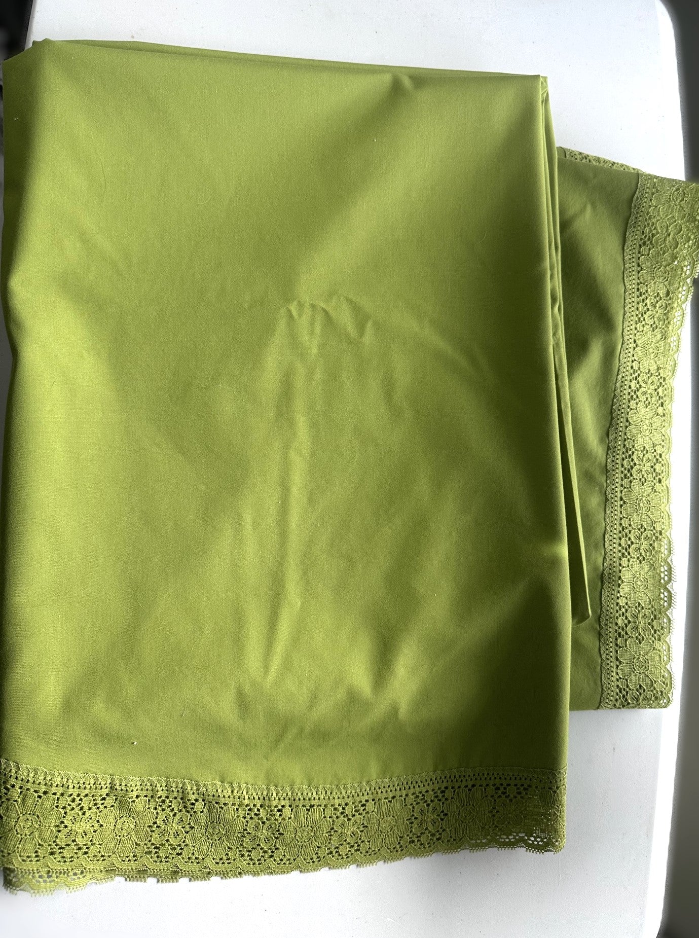 Vintage Green Oblong Tablecloth