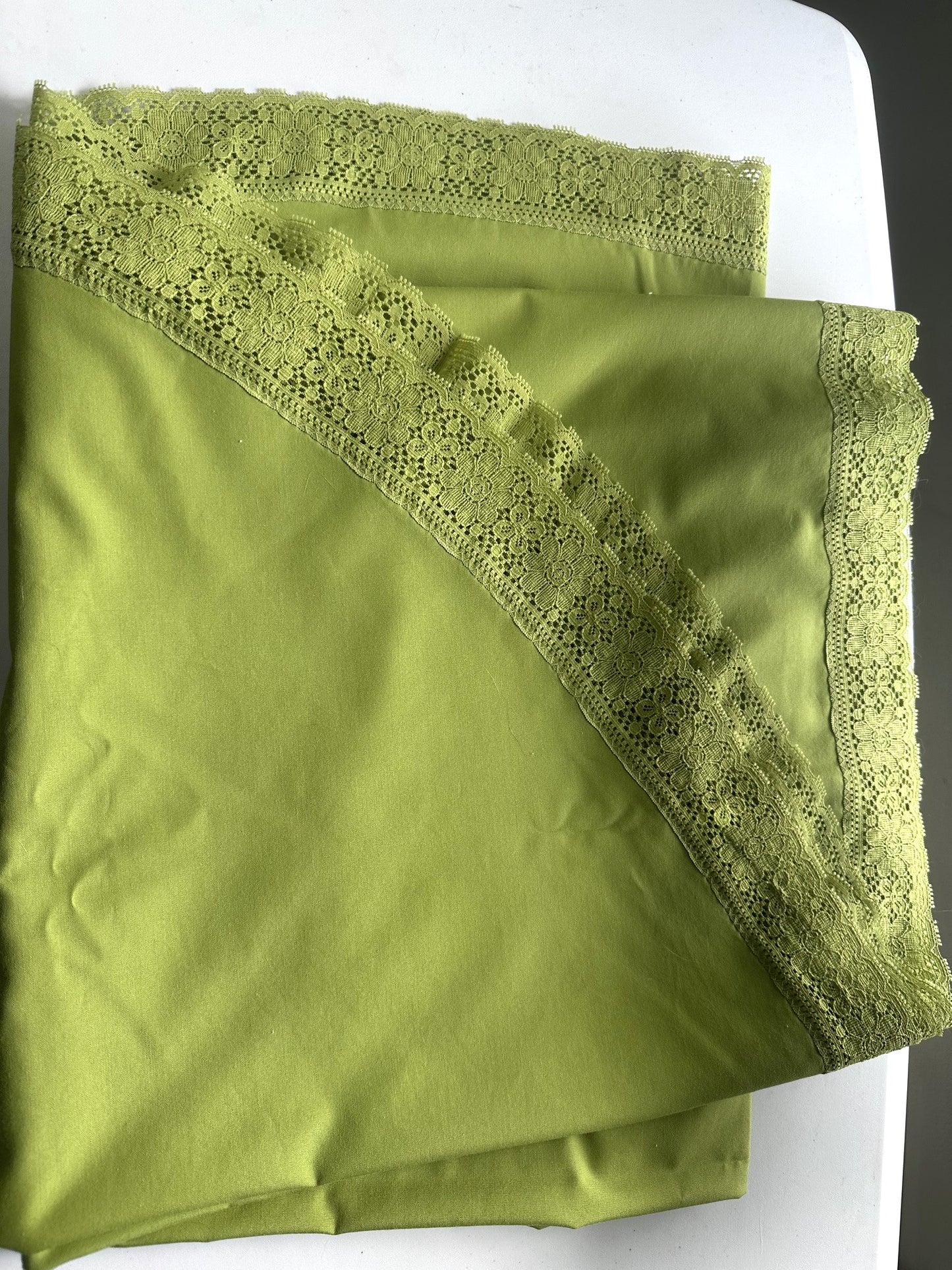 Vintage Green Oblong Tablecloth
