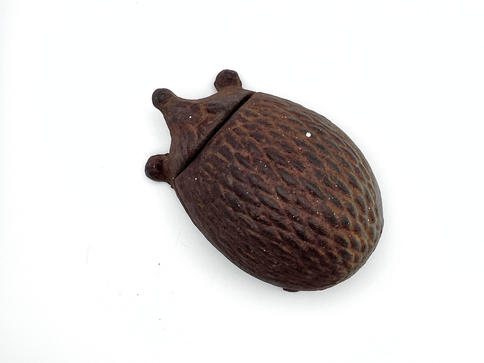 Iron hedgehog key hiding spot